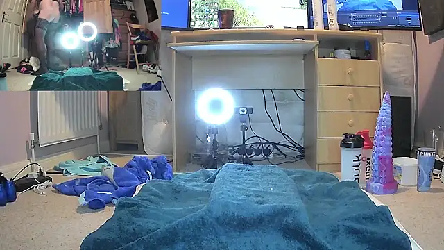 ClairTS online show from December 16, 7:54 pm