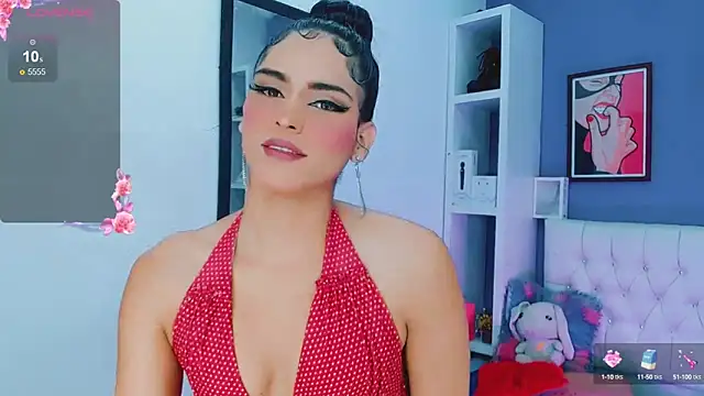 Snapshot of valentina_princess_ chatting on March 1, 6:59 am valentina princess online show from March 1, 6:59 am