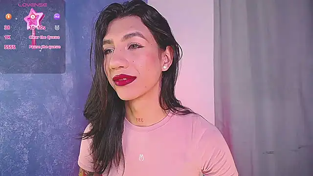 Snapshot of sofiaa_grey_ chatting on January 2, 12:57 pm sofiaa grey online show from January 2, 12:57 pm