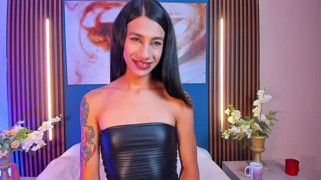 Snapshot of sofiaa_grey_ chatting on September 11, 2:03 pm sofiaa grey online show from September 11, 2:03 pm