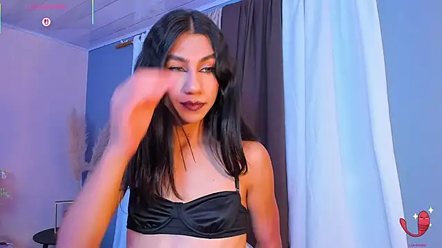 sofiaa grey  online show from October 20, 3:15 pm