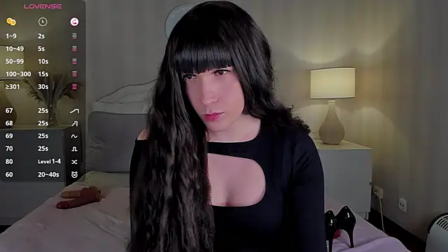 Snapshot of valeriasecret chatting on February 17, 5:36 am valeriasecret online show from February 17, 5:36 am
