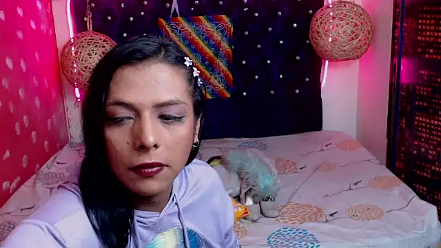 Snapshot of EmilyTsSweet chatting on January 28, 11:28 pm EmilyTsSweet online show from January 28, 11:28 pm