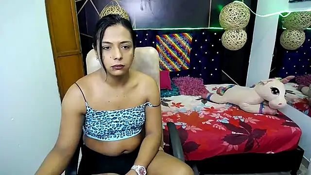 Snapshot of EmilyTsSweet chatting on March 18, 1:46 pm EmilyTsSweet online show from March 18, 1:46 pm