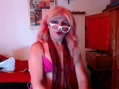 Snapshot of LorenJade chatting on October 3, 7:52 am LorenJade online show from October 3, 7:52 am