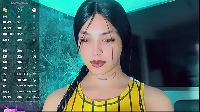 Snapshot of Emmaa_Saenz_ chatting on October 8, 10:33 pm Emmaa Saenz online show from October 8, 10:33 pm
