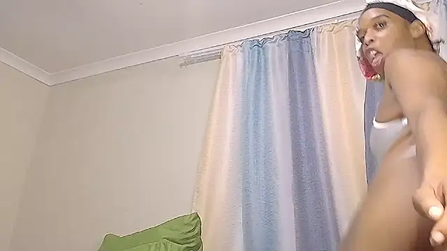 Snapshot of sexychane chatting on March 6, 8:56 pm sexychane online show from March 6, 8:56 pm