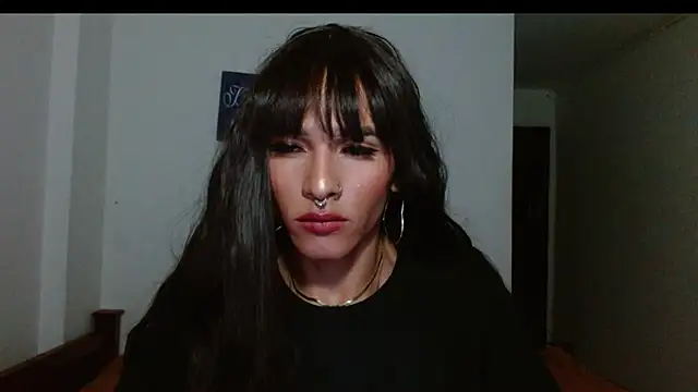 Snapshot of carolinemiller7 chatting on January 26, 8:14 am carolinemiller7 online show from January 26, 8:14 am
