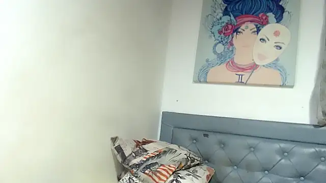 andre20a31 online show from December 17, 5:13 am