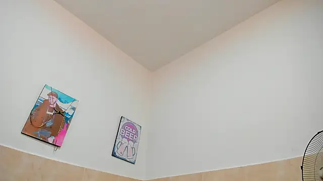 Snapshot of Brenda_Smith69 chatting on February 27, 8:53 pm Brenda Smith69 online show from February 27, 8:53 pm