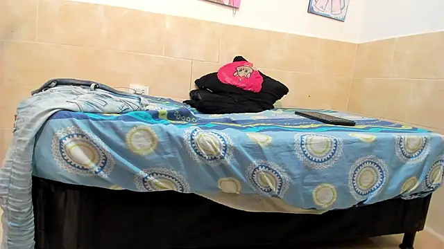 Snapshot of Brenda_Smith69 chatting on March 6, 9:50 pm Brenda Smith69 online show from March 6, 9:50 pm