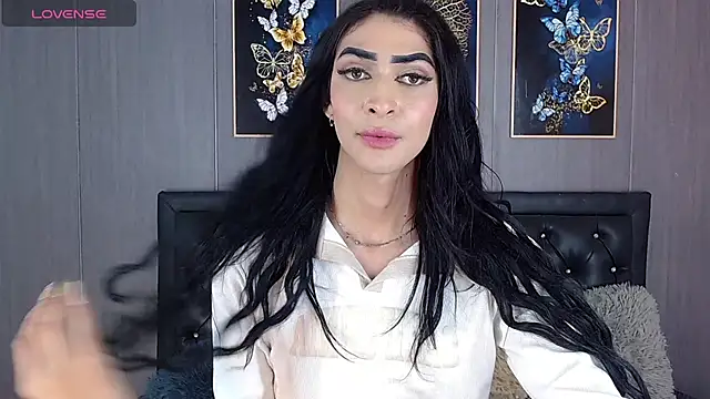 Snapshot of Evelynn_sex_ chatting on February 15, 6:44 pm Evelynn sex online show from February 15, 6:44 pm