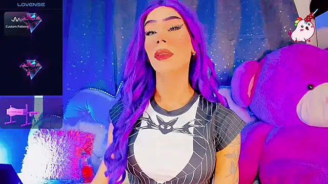 Snapshot of Alexa_Chanell_Oficial chatting on January 13, 11:06 pm Alexa Chanell Oficial online show from January 13, 11:06 pm