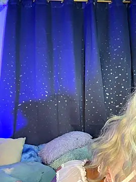Snapshot of Alexa_Chanell_Oficial chatting on September 10, 11:09 am Alexa Chanell Oficial online show from September 10, 11:09 am