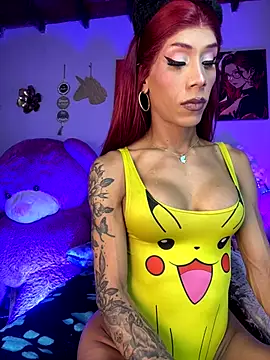 Snapshot of Alexa_Chanell_Oficial chatting on October 8, 2:57 am Alexa Chanell Oficial online show from October 8, 2:57 am