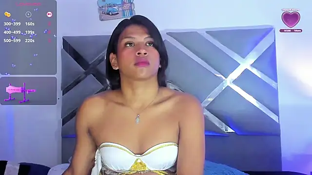Snapshot of KimberlyCutee chatting on January 4, 12:49 pm KimberlyCutee online show from January 4, 12:49 pm