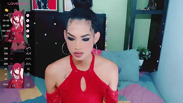Snapshot of Amanda_bigx chatting on February 12, 5:15 am Amanda bigx online show from February 12, 5:15 am