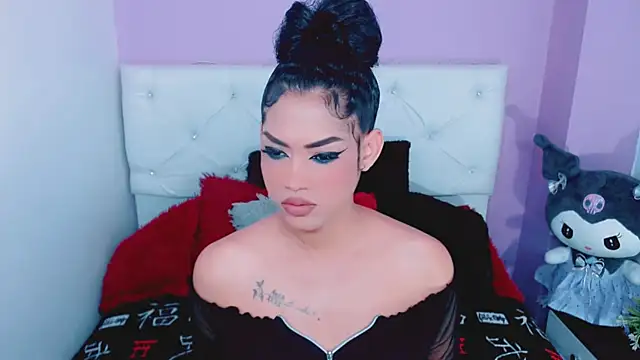 Snapshot of Amanda_bigx chatting on September 22, 6:40 am Amanda bigx online show from September 22, 6:40 am
