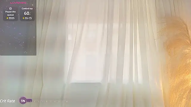 Snapshot of Ela_Doll_ chatting on December 5, 8:38 pm Ela Doll online show from December 5, 8:38 pm