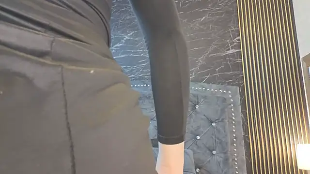 diosagolden online show from December 5, 8:37 pm