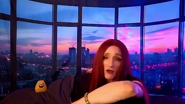 Snapshot of LuvNuk chatting on March 14, 6:14 am LuvNuk online show from March 14, 6:14 am