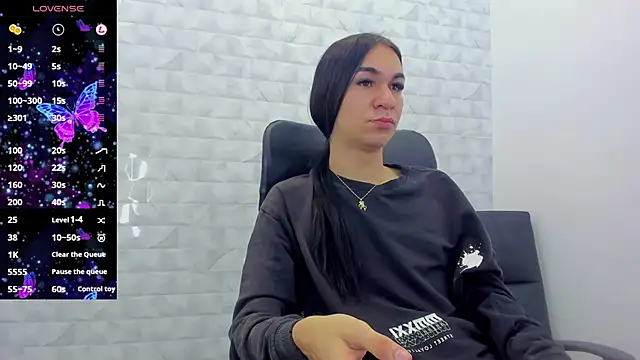 Snapshot of Mia_thompson_19 chatting on January 27, 12:48 pm Mia thompson 19 online show from January 27, 12:48 pm