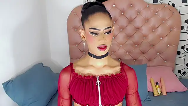 Snapshot of Aslhy_Goddessx chatting on March 8, 3:06 am Aslhy Goddessx online show from March 8, 3:06 am