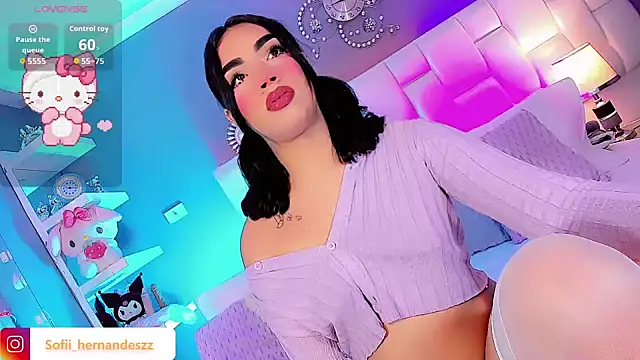 Snapshot of Sofi_hdz chatting on September 15, 8:36 pm Sofi hdz online show from September 15, 8:36 pm