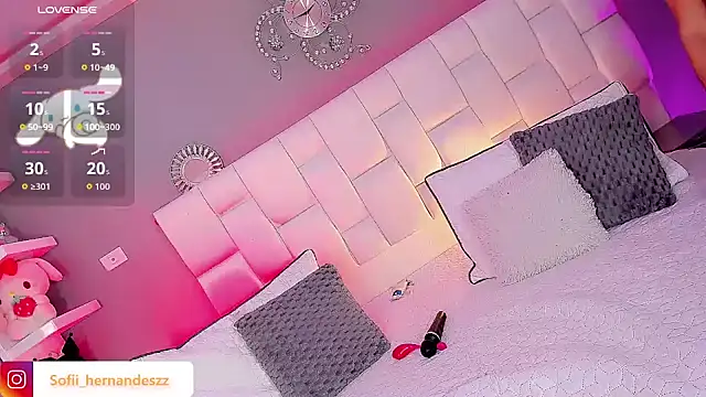Snapshot of Sofi_hdz chatting on September 21, 9:31 pm Sofi hdz online show from September 21, 9:31 pm