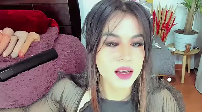 Snapshot of stefany_sexy_ chatting on March 20, 2:40 am stefany sexy online show from March 20, 2:40 am
