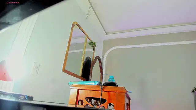 Jimena Grey online show from October 16, 11:54 am