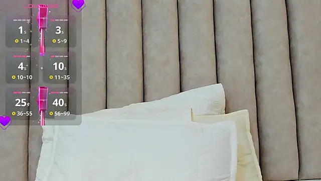 Snapshot of FreyaMoller chatting on February 25, 6:53 pm FreyaMoller online show from February 25, 6:53 pm