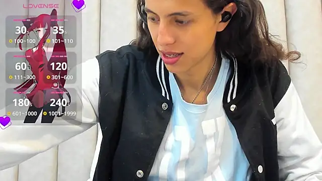 Snapshot of FreyaMoller chatting on March 10, 7:18 pm FreyaMoller online show from March 10, 7:18 pm