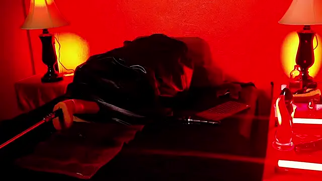 JenniferCD online show from November 23, 8:33 pm