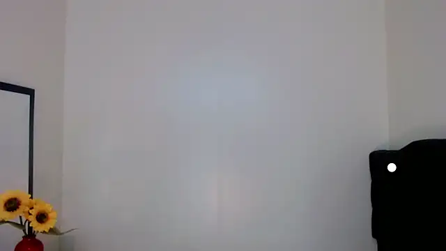 Snapshot of la_ratona_1 chatting on February 5, 7:53 pm la ratona 1 online show from February 5, 7:53 pm