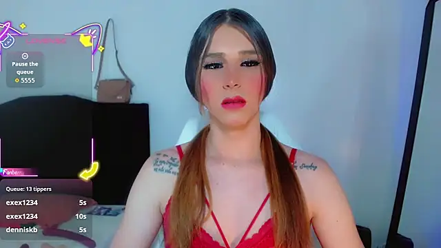Snapshot of la_ratona_1 chatting on October 8, 5:58 pm la ratona 1 online show from October 8, 5:58 pm