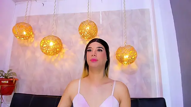 Snapshot of victoria_aleia_ chatting on December 25, 8:28 pm victoria aleia online show from December 25, 8:28 pm