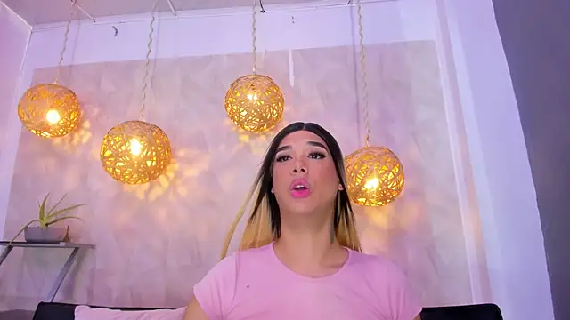 Snapshot of victoria_aleia_ chatting on January 22, 9:22 pm victoria aleia online show from January 22, 9:22 pm