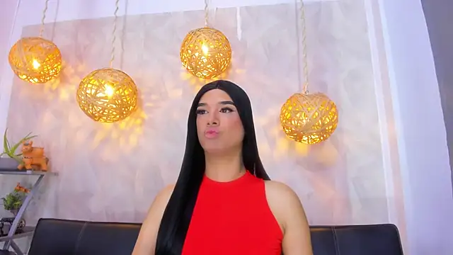 Snapshot of victoria_aleia_ chatting on February 18, 8:37 pm victoria aleia online show from February 18, 8:37 pm
