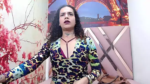 Snapshot of aleja_mistress_ chatting on January 29, 7:43 pm aleja mistress online show from January 29, 7:43 pm