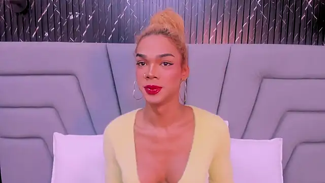 NaomiSteward online show from October 15, 11:43 am