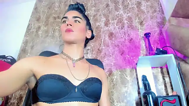 hannabigdirty online show from October 11, 6:05 am