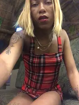Snapshot of Kylie_Hairy_Bbc chatting on January 16, 9:30 pm Kylie Hairy Bbc online show from January 16, 9:30 pm