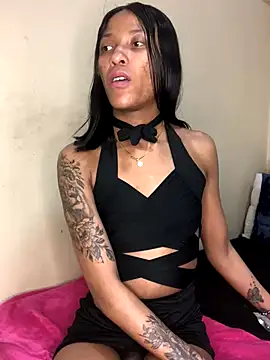 Snapshot of Kylie_Hairy_Bbc chatting on September 23, 12:49 am Kylie Hairy Bbc online show from September 23, 12:49 am