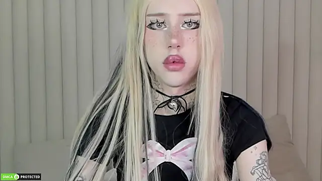 Joy Barker online show from October 11, 1:46 pm