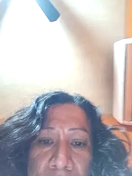 miicheele32 online show from September 25, 7:59 am