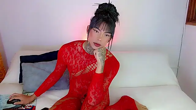 Snapshot of laura_sweett120 chatting on March 14, 8:22 pm laura sweett120 online show from March 14, 8:22 pm