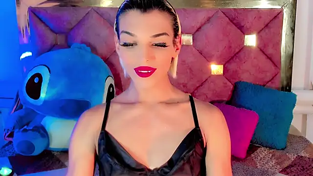 Snapshot of the-horus-girl chatting on December 16, 9:31 pm the-horus-girl online show from December 16, 9:31 pm