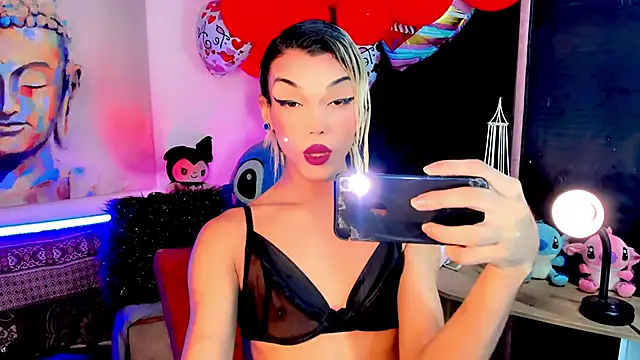 Snapshot of the-horus-girl chatting on March 5, 8:37 pm the-horus-girl online show from March 5, 8:37 pm