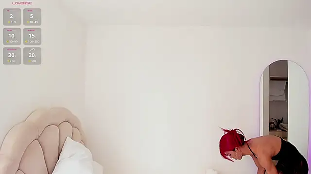 rose scottt online show from October 12, 4:42 pm